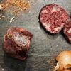 Un article qui recense deux recettes à base de porc Kintoa : du filet mignon et du boudin noir.