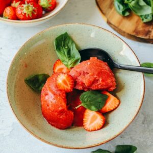 Sorbet fraises sans sorbetière
