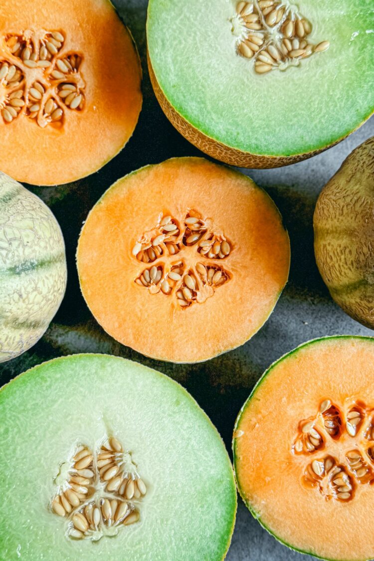 Melon : origine, saison, variétés et recettes