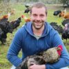 Aviculteur, un métier très "mère poule"