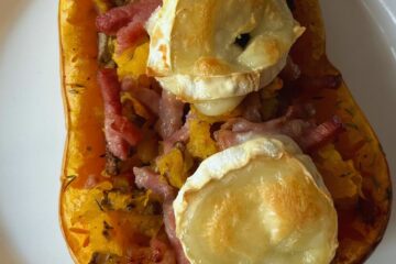 Butternut farcie au chèvre, lardons et champignons de Mathilde