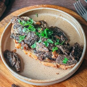 Croûte aux morilles