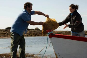 Algoculteur, un métier les mains dans l'eau salée