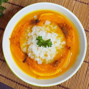 Soupe de potiron et perles de konjac