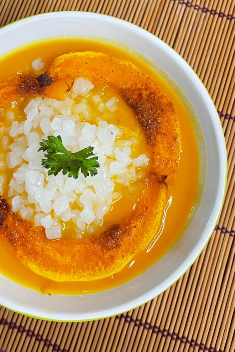 Soupe de potiron et perles de konjac