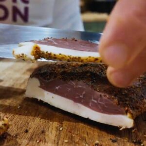 Magret de canard séché au piment d'Espelette