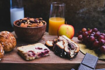 Adieu les cakes secs ! Découvrez le secret de l'imbibage pour un moelleux incomparable