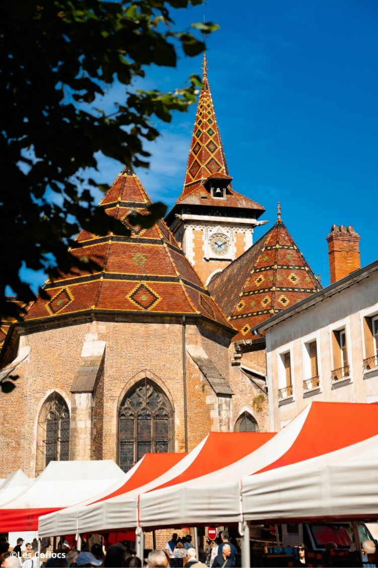 Le marché de Louhans : une immersion gourmande au cœur de la Bresse