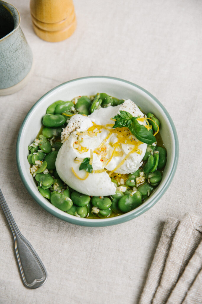 Recette burrata, fèves fraîches et sirop de citron