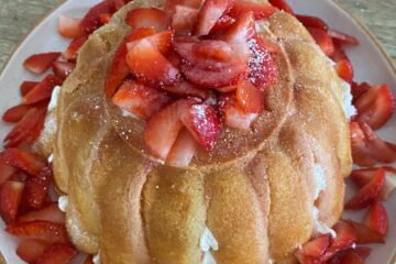 Charlotte aux fraises, la recette facile !