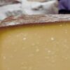 C'est quoi les petits cristaux dans les fromages ? Tout savoir sur la tyrosine