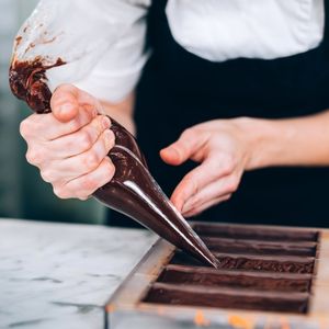 Chocolatier, un métier où la gourmandise devient un savoir-faire