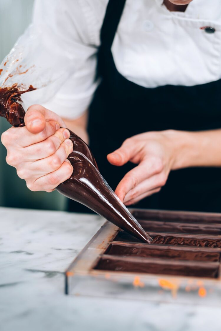 Chocolatier, un métier où la gourmandise devient un savoir-faire